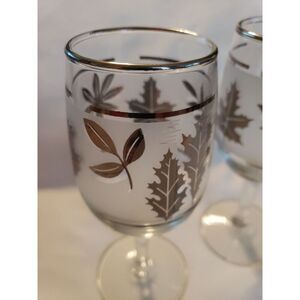Libbey Tulip Wine Silver Leaf Frosted Glasses
